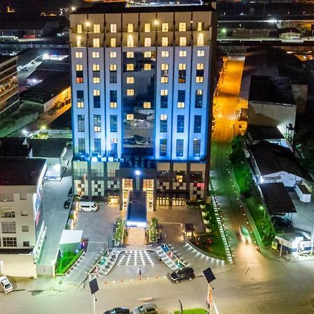 Krystal Palace Douala Eksteriør billede