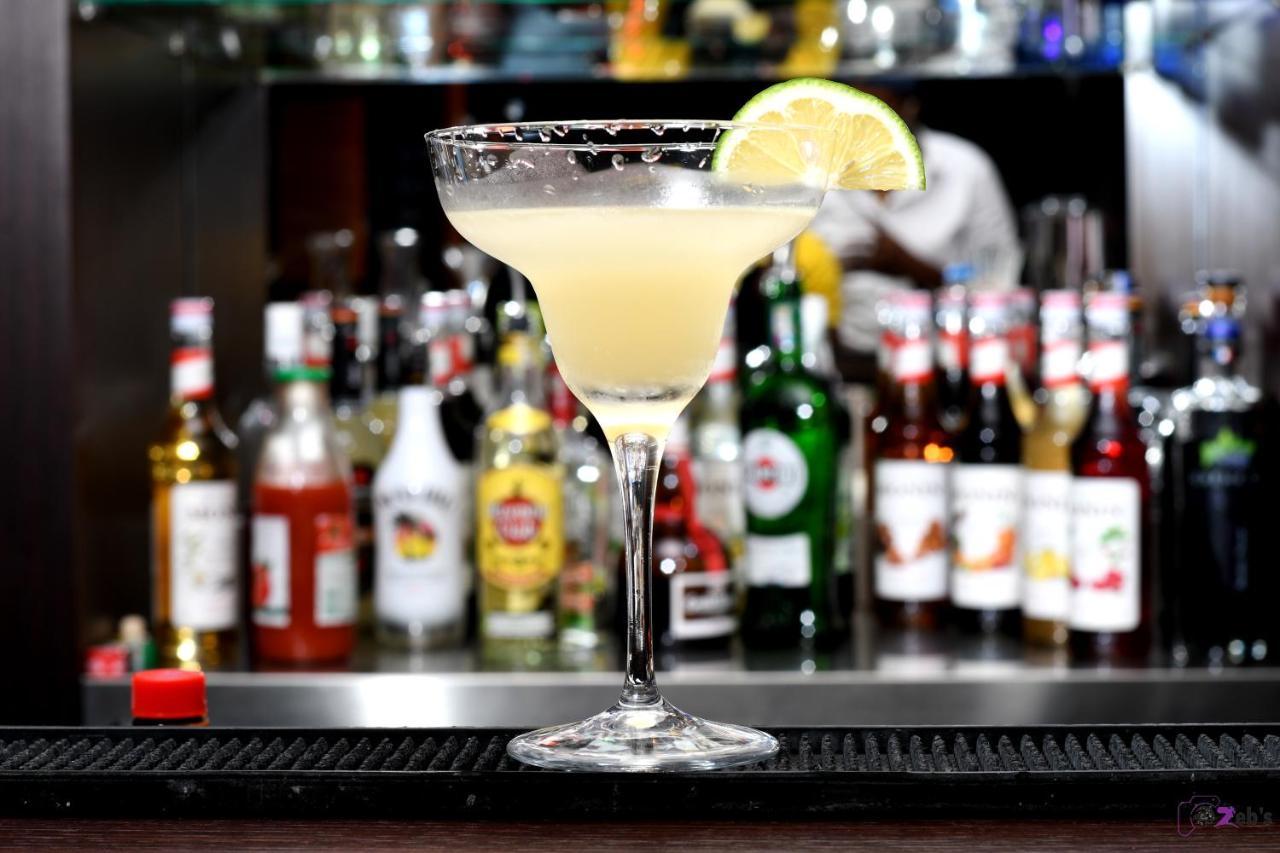 Krystal Palace Douala Eksteriør billede