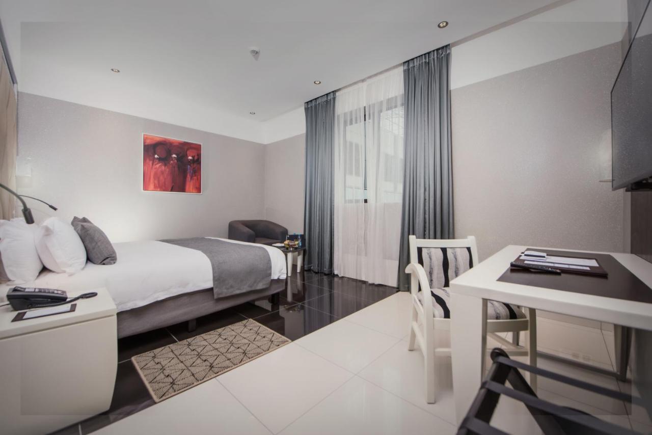 Krystal Palace Douala Eksteriør billede