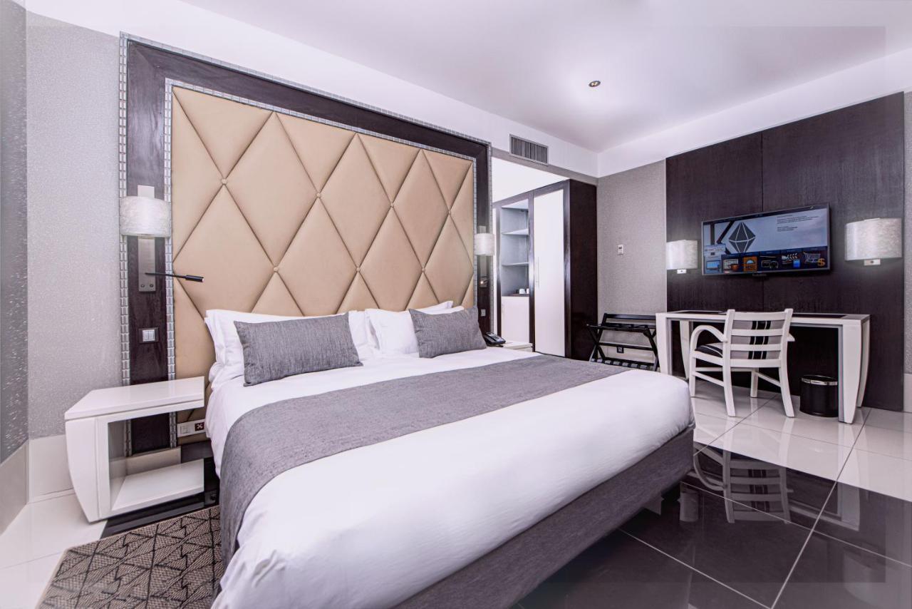 Krystal Palace Douala Eksteriør billede