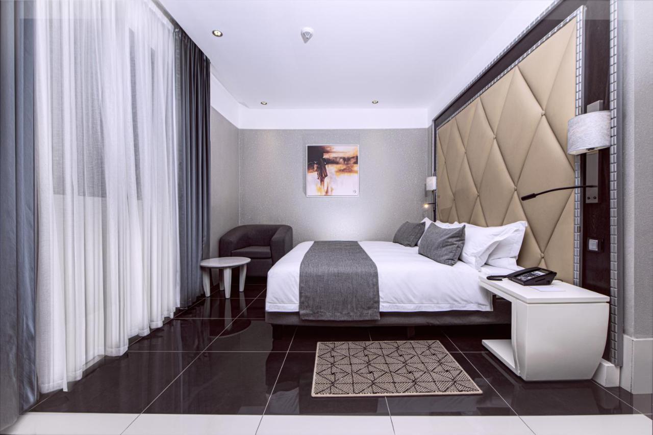 Krystal Palace Douala Eksteriør billede