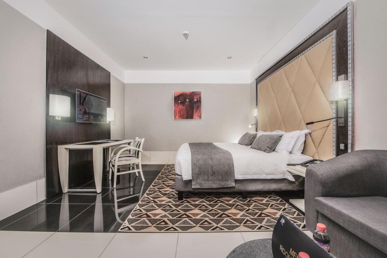 Krystal Palace Douala Eksteriør billede